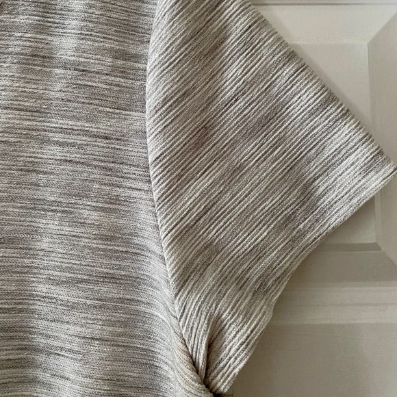 Gray V-Neck Dress - Picture 5 of 5